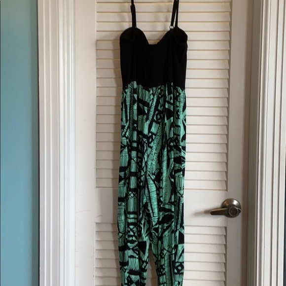 Romper - Picture 2 of 2